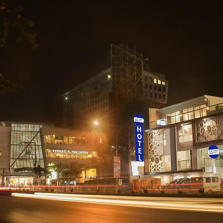 1 เอ เอ็กซ์เพรส โฮเต็ล Hotel คากายันเดโอโร ภายนอก รูปภาพ