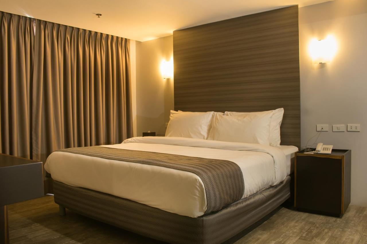 1 เอ เอ็กซ์เพรส โฮเต็ล Hotel คากายันเดโอโร ภายนอก รูปภาพ