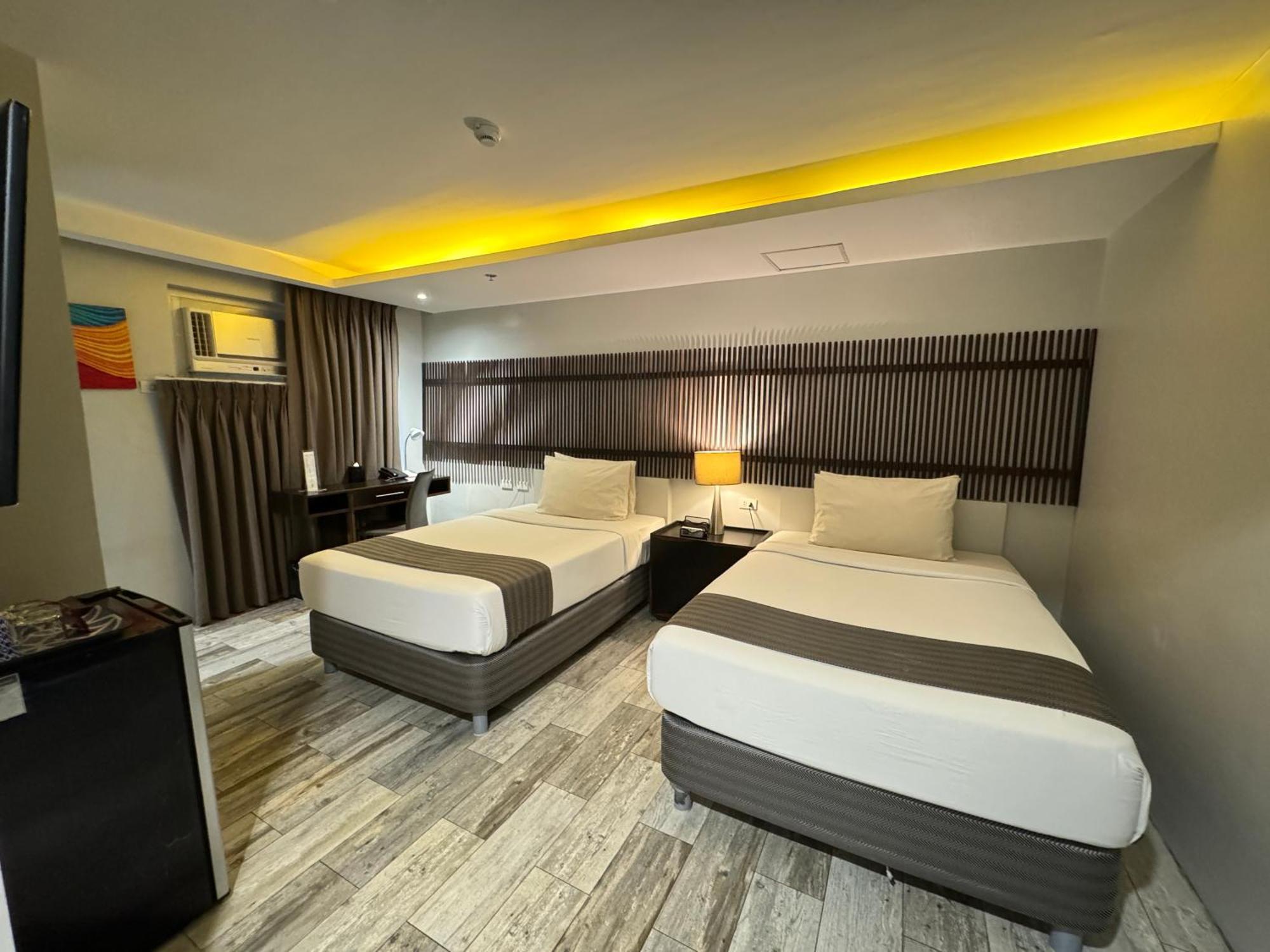 1 เอ เอ็กซ์เพรส โฮเต็ล Hotel คากายันเดโอโร ภายนอก รูปภาพ